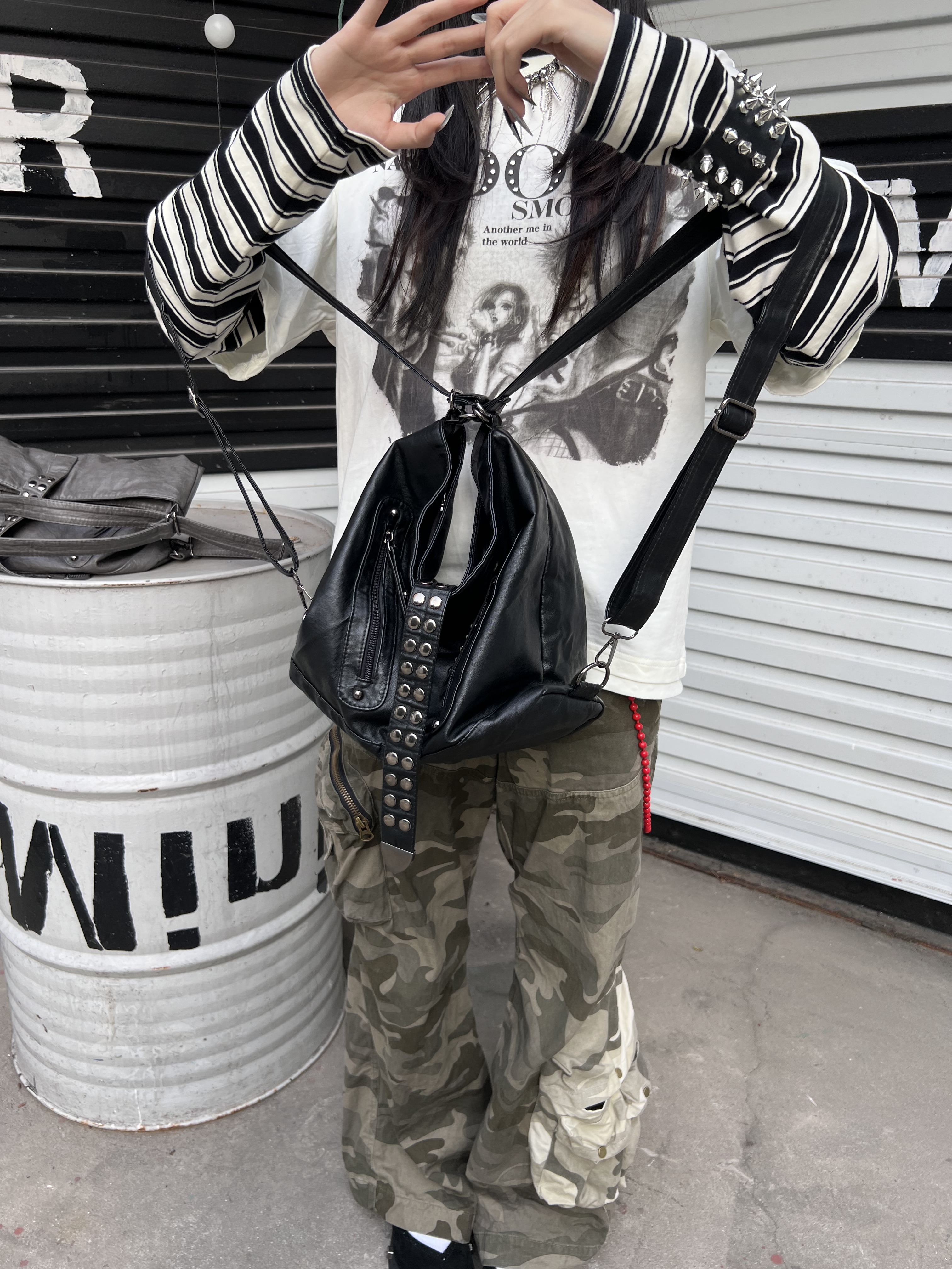 Retro Rivet Spice Girl Handbag - Laptop Accessories Girls 리뷰 및 가격