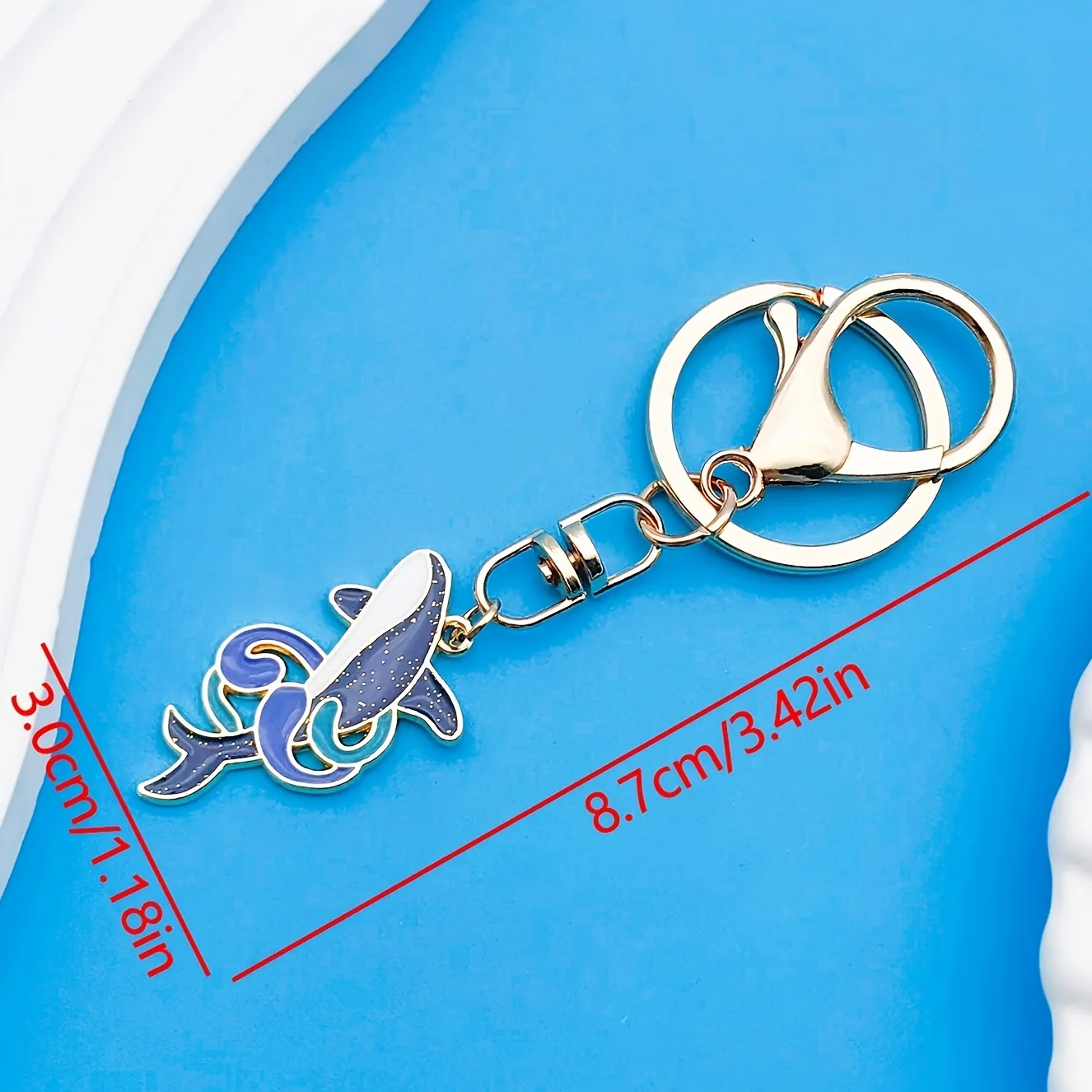 Elegant Whale Keychain in Zinc - Laptop Accessories Bag 리뷰 및 가격